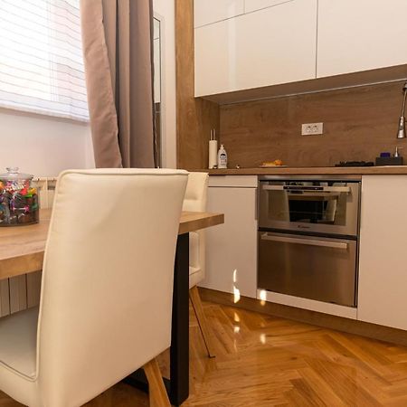 Frui Centro Zagreb Appartement Buitenkant foto