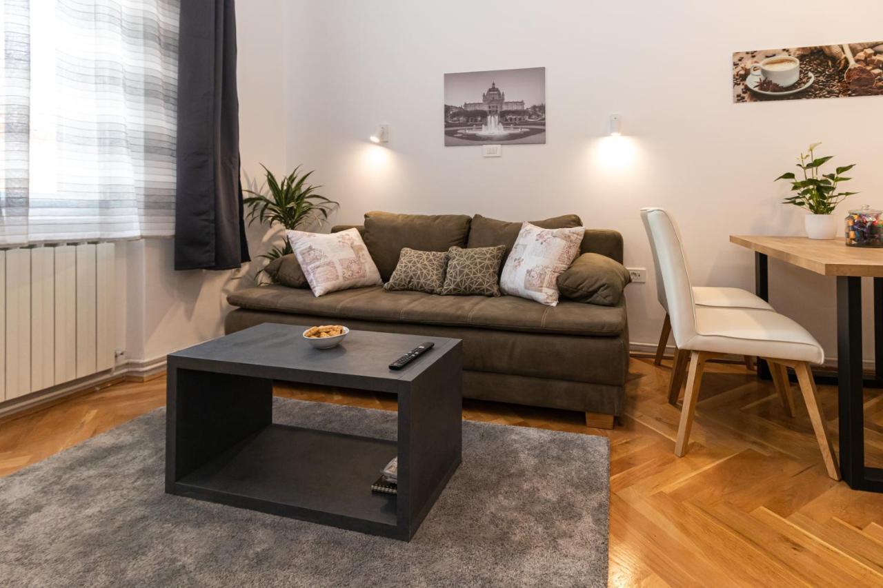 Frui Centro Zagreb Appartement Buitenkant foto