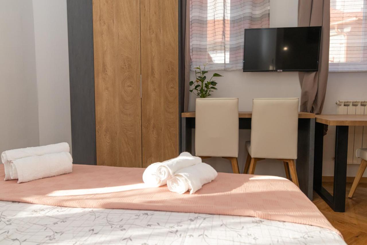 Frui Centro Zagreb Appartement Buitenkant foto