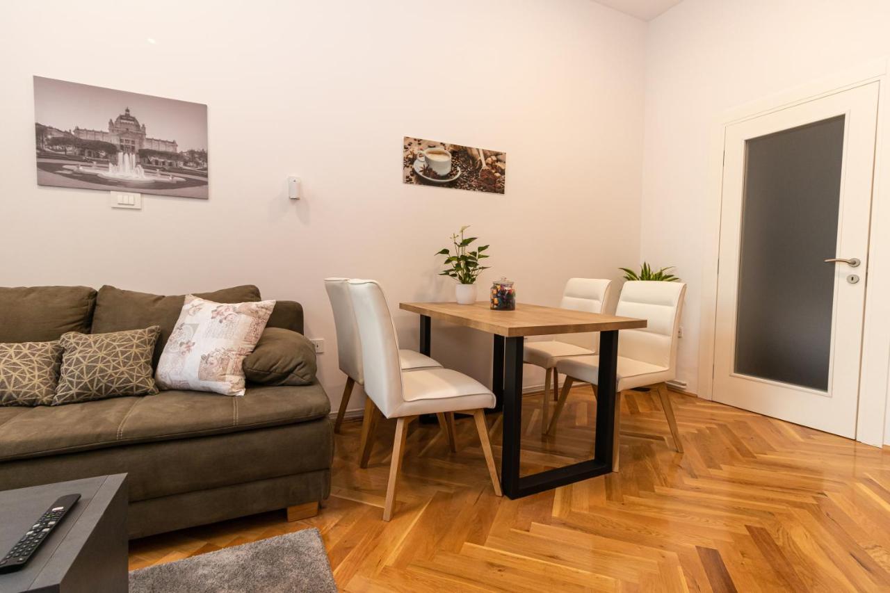 Frui Centro Zagreb Appartement Buitenkant foto